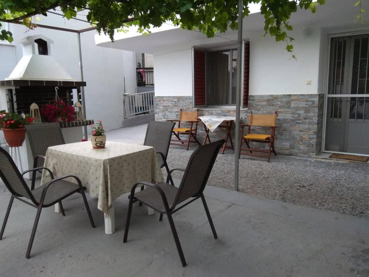 Anastasia' S Guest House Néos Marmarás Exterior foto